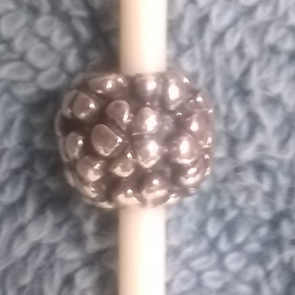 Pandora flower charm